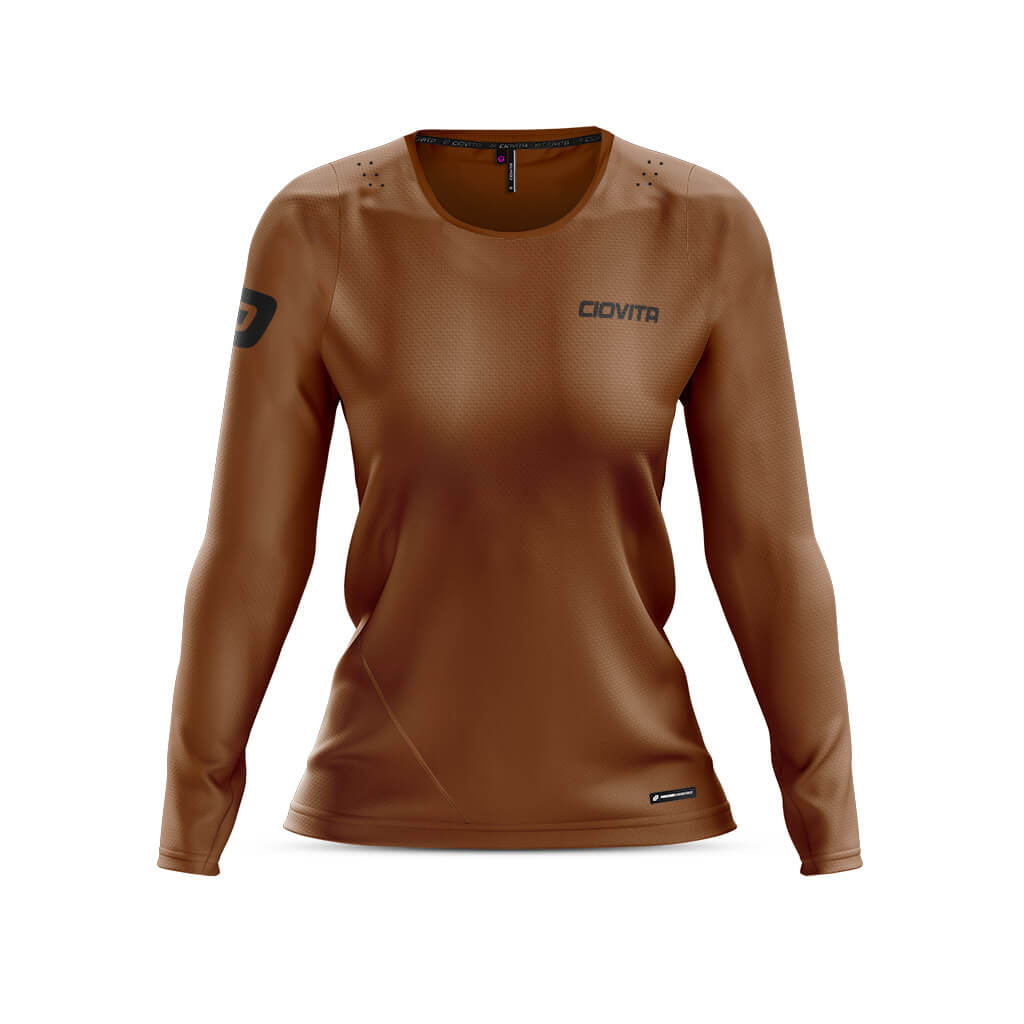 Women&#39;s AR Long Sleeve Trail Tee (Rust)