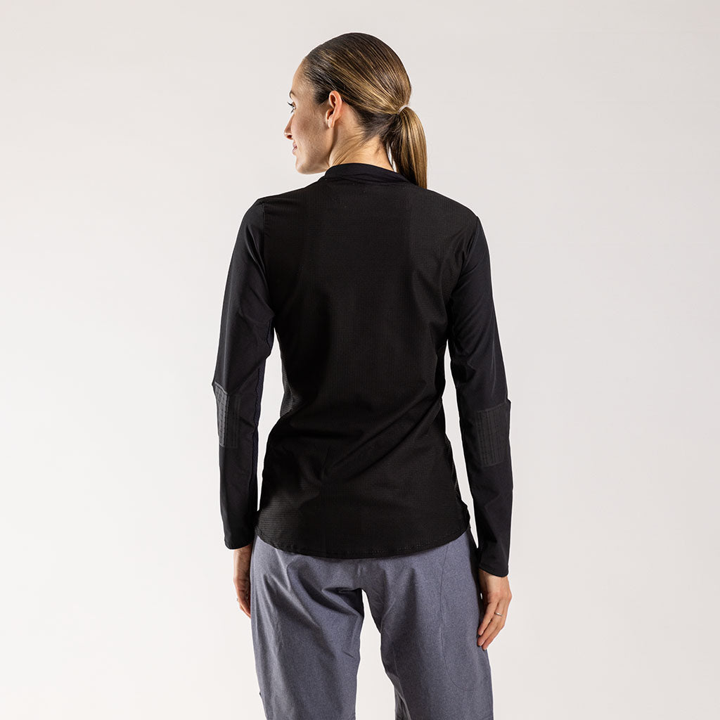 Women&#39;s Scuro Long Sleeve Trail Tee (Black)